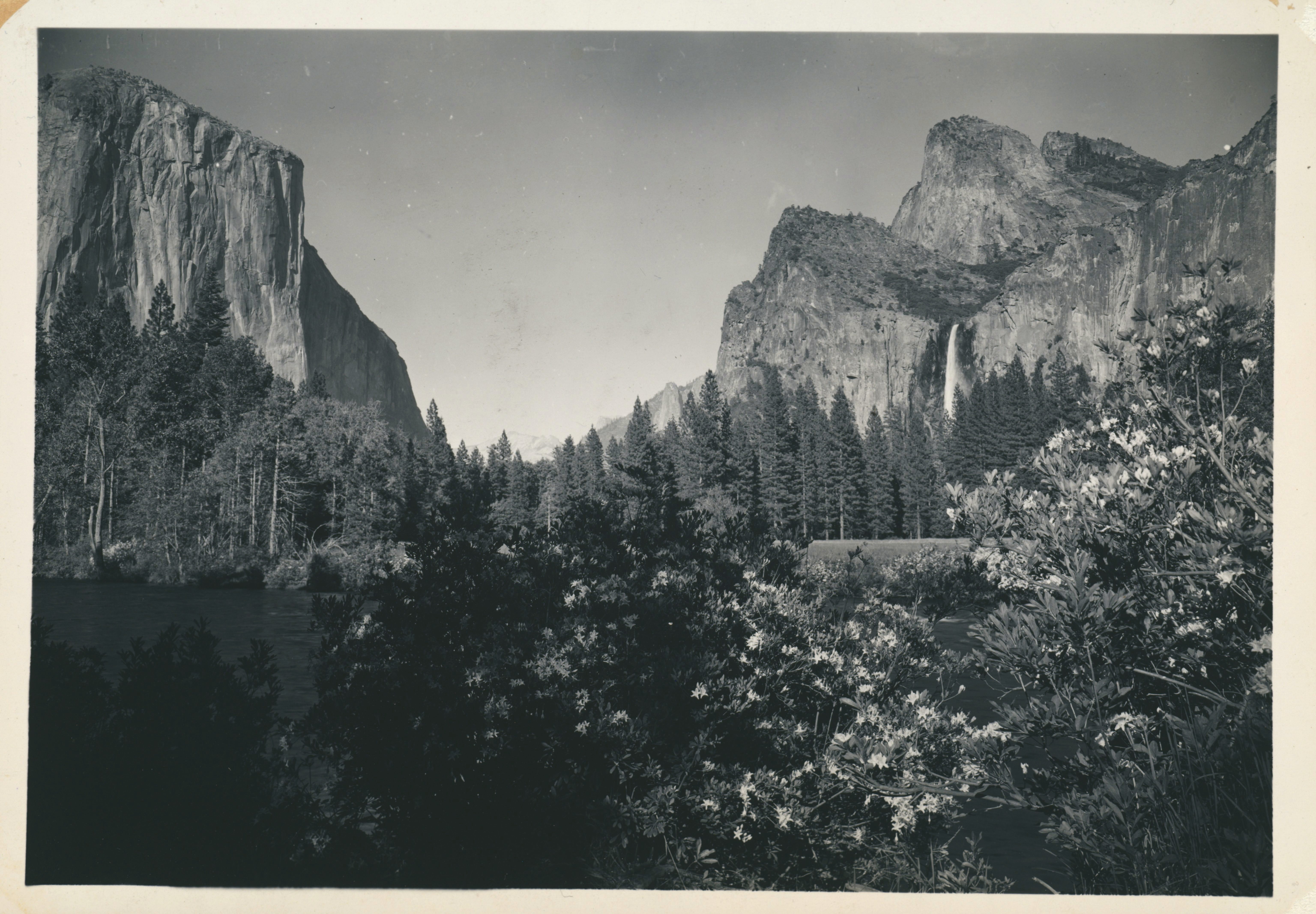 Sheet — Gates of the Valley, Yosemite