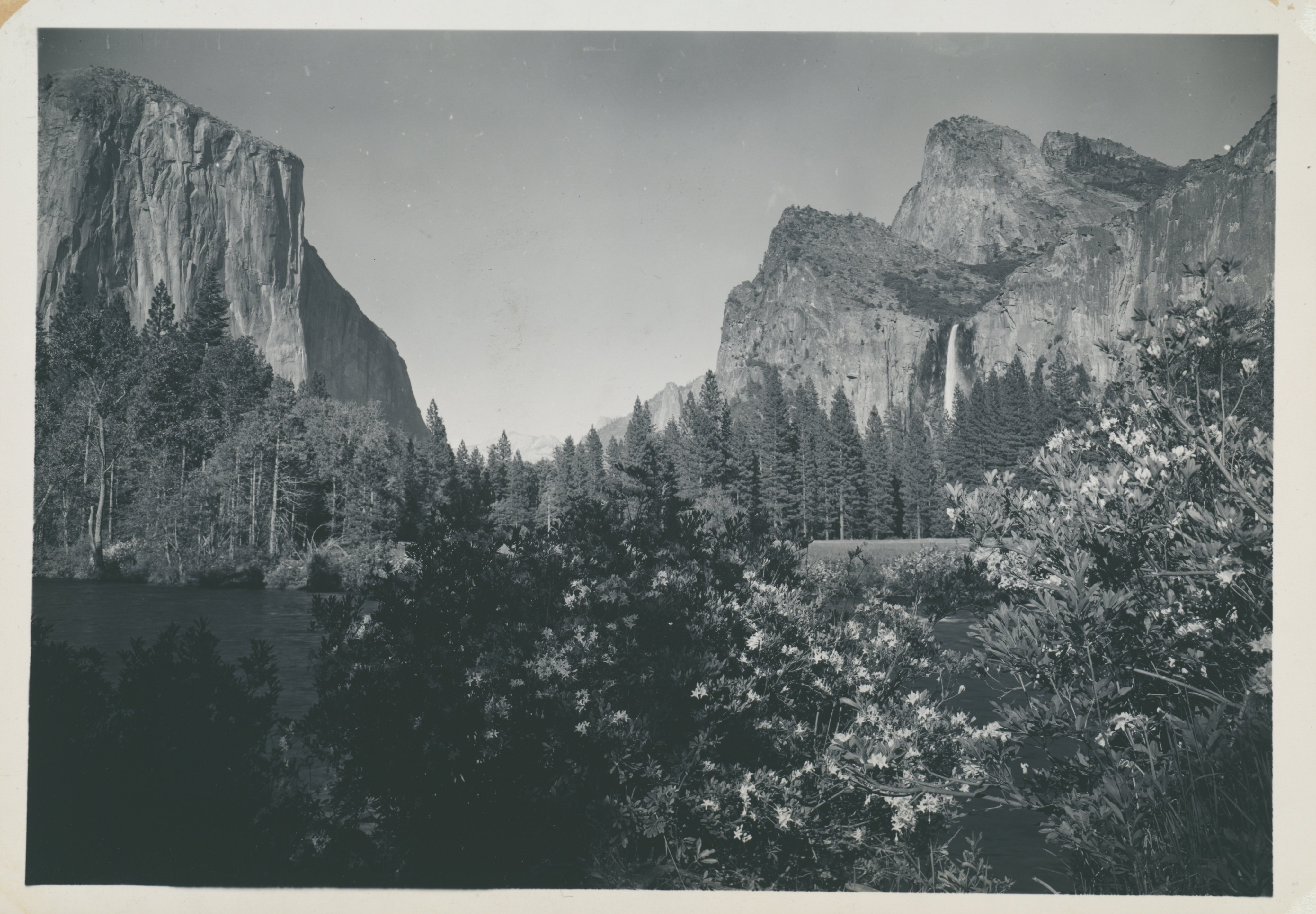 Sheet — Gates of the Valley, Yosemite